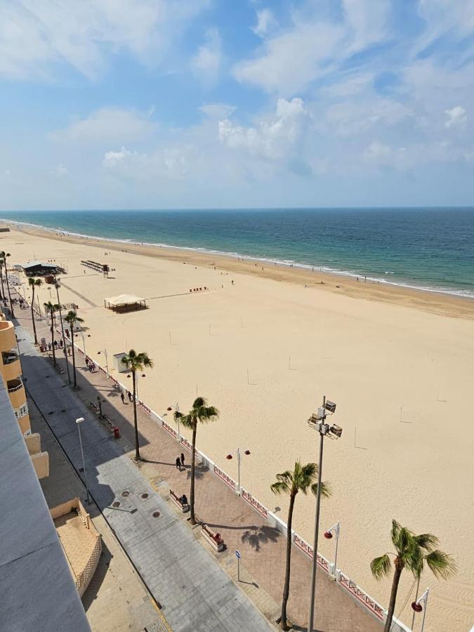Gatu Premium Villa Turquesa Playa Y Parking Cádiz Eksteriør billede